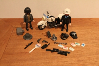 Playmobil motor agent met boef 5891.