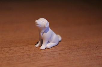 Playmobil puppy wit zittend