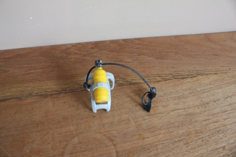 Playmobil CO2 fles met houder en mondstuk.