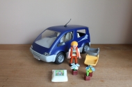 Playmobil blauwe auto met vrouw en kar 4483