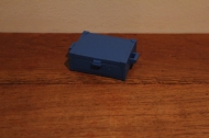 Playmobil blauwe plastic kist.